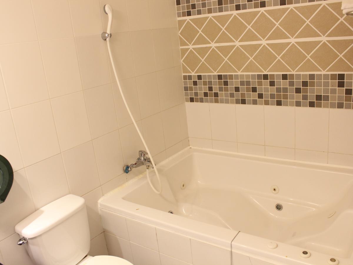 Full Moon Boutique Motel 新竹市 エクステリア 写真